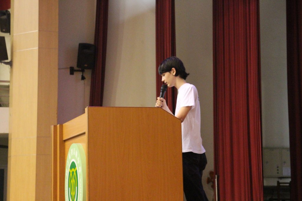 1120517集會頒獎~Lucas離台分享在台灣的生活代表照片