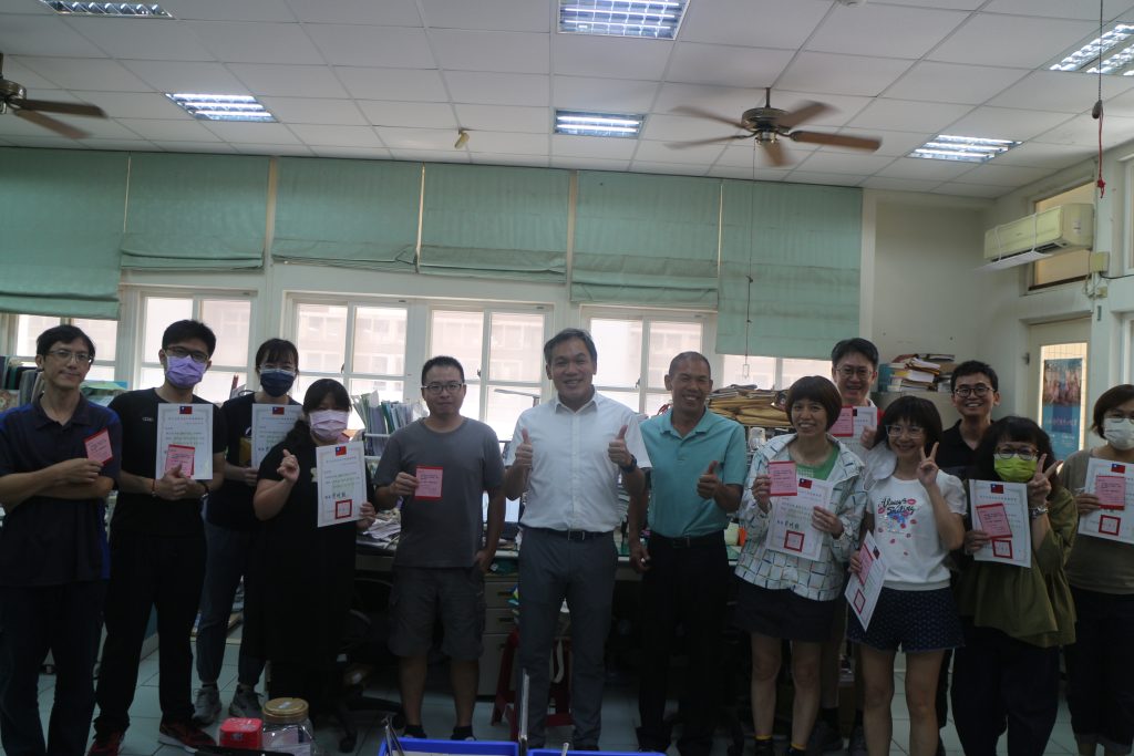 1130913家長會中秋暨教師節敬師活動代表照片